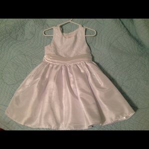 Flower girl dress- excellent condition!